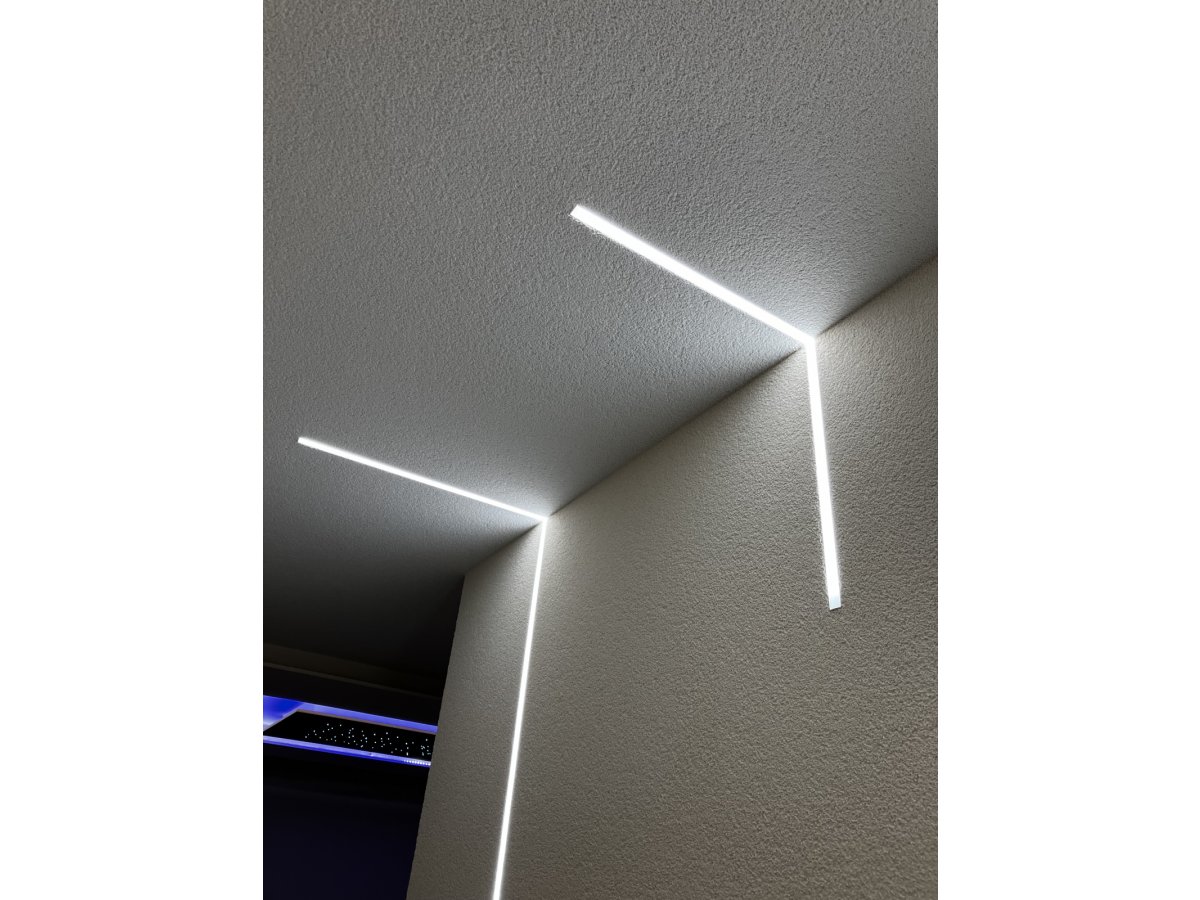 Játékosság és design LED szalaggal és LED profillal