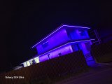 Dekoratív stablon világítás RGB LED szalaggal (beépítés: Szuhi-Vill Kft)